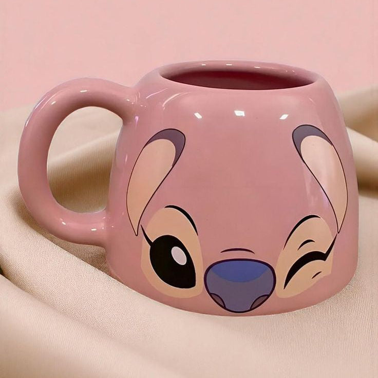 Caneca Angel Stitch 3D 450ml – Decorativa, Fofa e Perfeita para Presentear