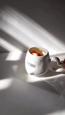 Caneca 3D Psicopato 300ml em Cerâmica Presente Criativo Colecionável Enfeite Amarelo e Branco