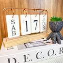 Calendário de Mesa Decorativo com Plaquinhas Preto Rose Dourado Permanente Escritório