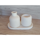 Kit decoração Susy 3 peças em gesso / não acompanha flores / presente / casa / sala /ambiente / vaso