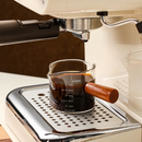 Mini Copo Medidor com Bico Duplo – Café, Leite e Chá | Praticidade e Elegância