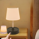 Luminária de Mesa Extensível, Iluminação Quente, Regulável e Sem Fio — Design Moderno
